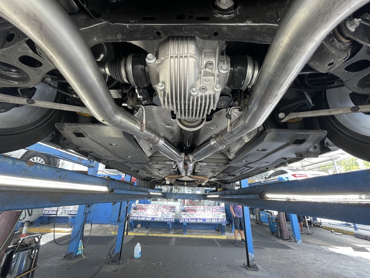 Palm Ave Auto Tech - photo 4